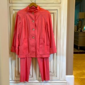 COPY - St. John Sport pants suite in a beautiful soft peach